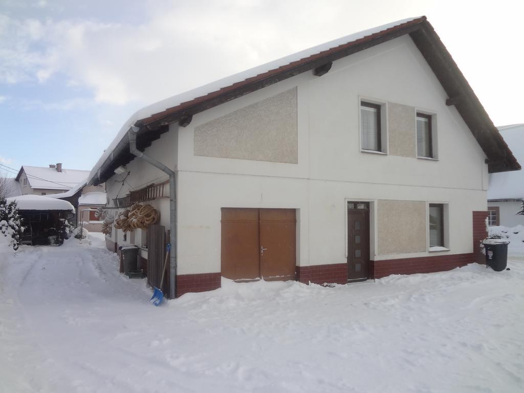 Holiday House Moravkovi Horni Branna Bagian luar foto